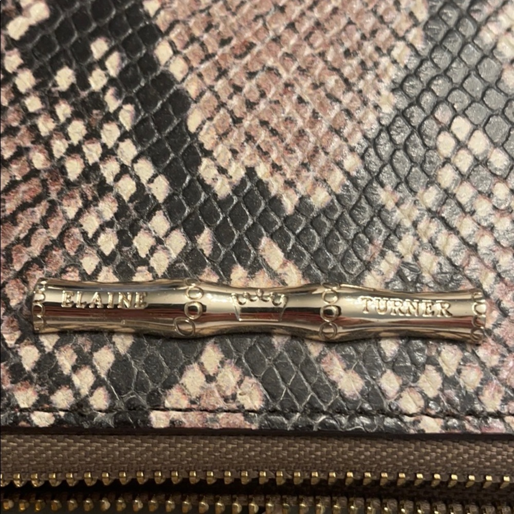 Elaine Turner Python Tablet case - Picture 2 of 6